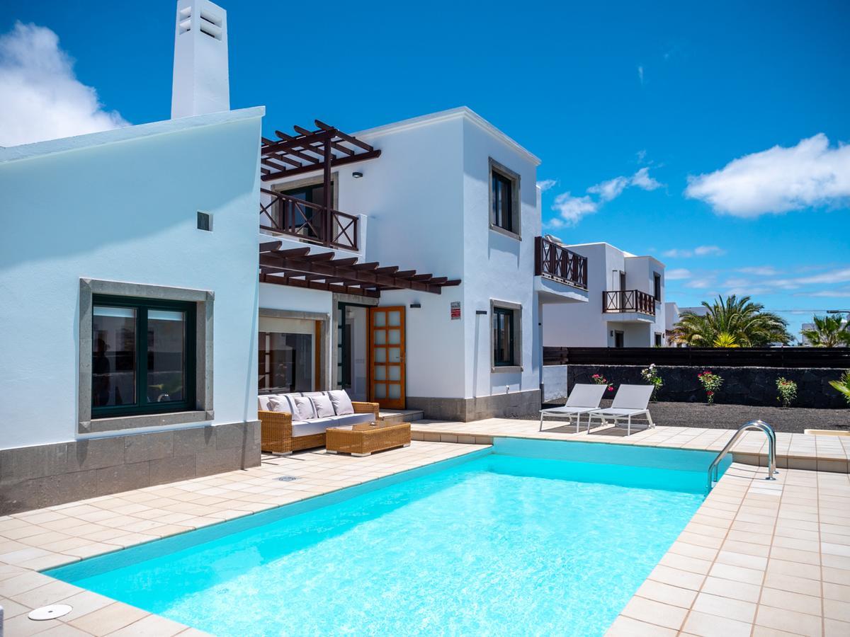 Playa Blanca Beach Mate Exterior photo